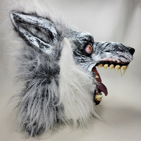 Werewolf Wolf Monster Halloween Rubber Mask White Black Gray Faux Fur 2018 - Picture 6 of 9